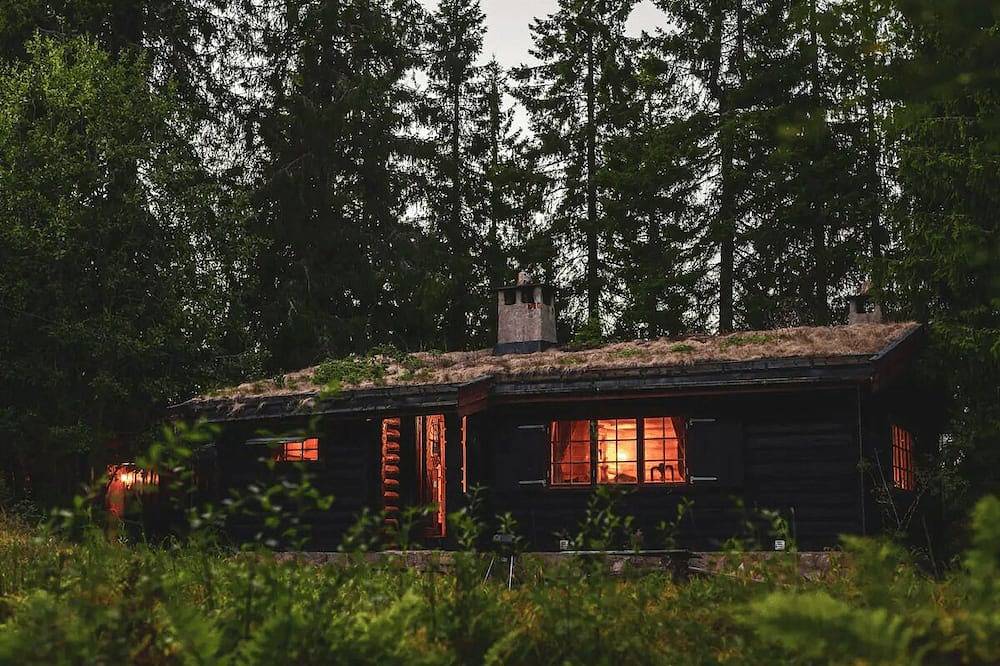 Rustic, Secluded Cabin in the Oslo Forest in Marka, Oslo Gemeinde