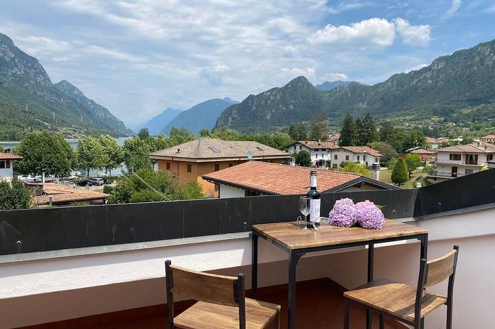Ferienwohnung für 3 Personen, mit Balkon und Garten am Idrosee
