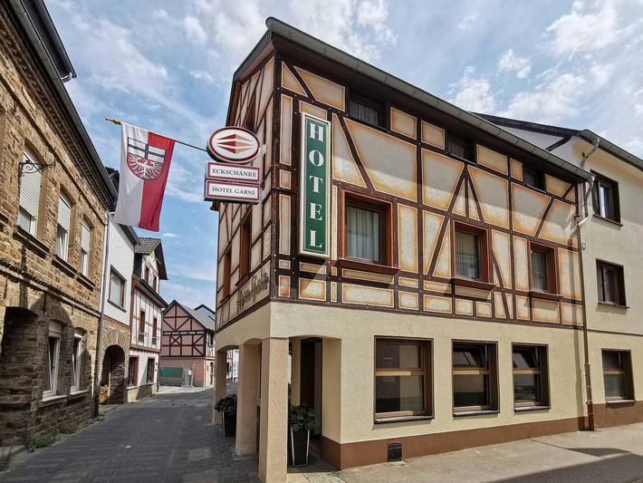 Hotel für 2 Personen, mit Terrasse in Bad Neuenahr