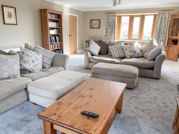 Holiday Rental for 12 People in Harlech, Gwynedd, Photo 2