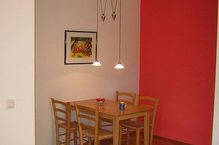 Ganze Wohnung, Pforzheim - Wohnung Nähe Hochschule und Klinikum - gerne auch längerfristig in Pforzheim, Nordschwarzwald
