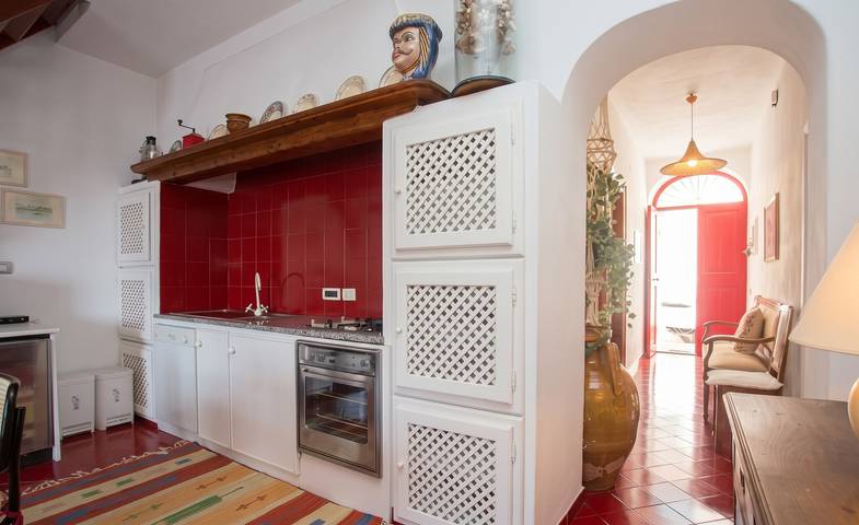 Ganze Wohnung, Moderne Wohnung mit Meerblick in Lipari in Lipari (Stadt), Lipari