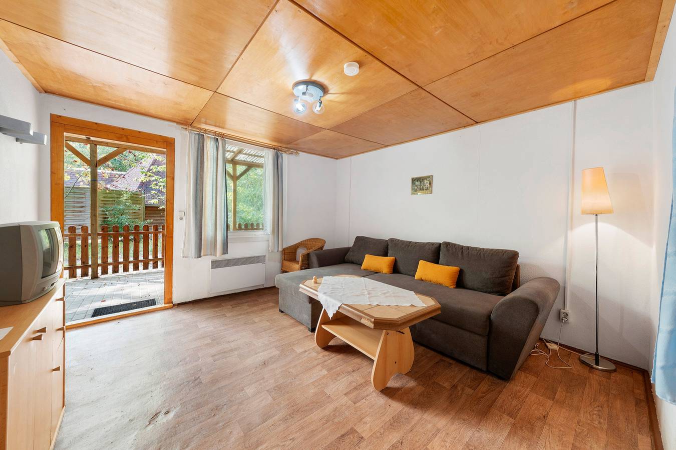 Bungalow '32 - Kimbucht' mit privater Terrasse und gemeinsamem Garten in Waldhufen, Oberlausitz-Niederschlesien