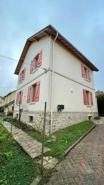 Gîte pour 4 personnes, avec jardin et vue à Cravanche
