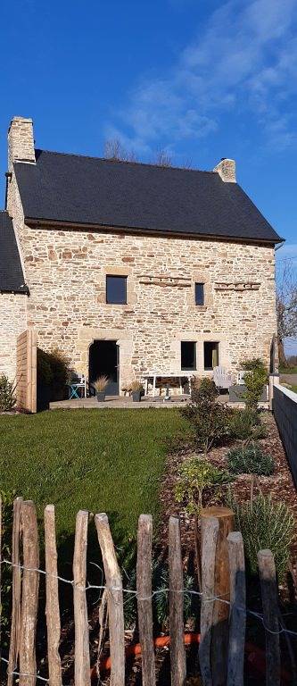 Gîte pour 8 personnes, avec terrasse et jardin - 1