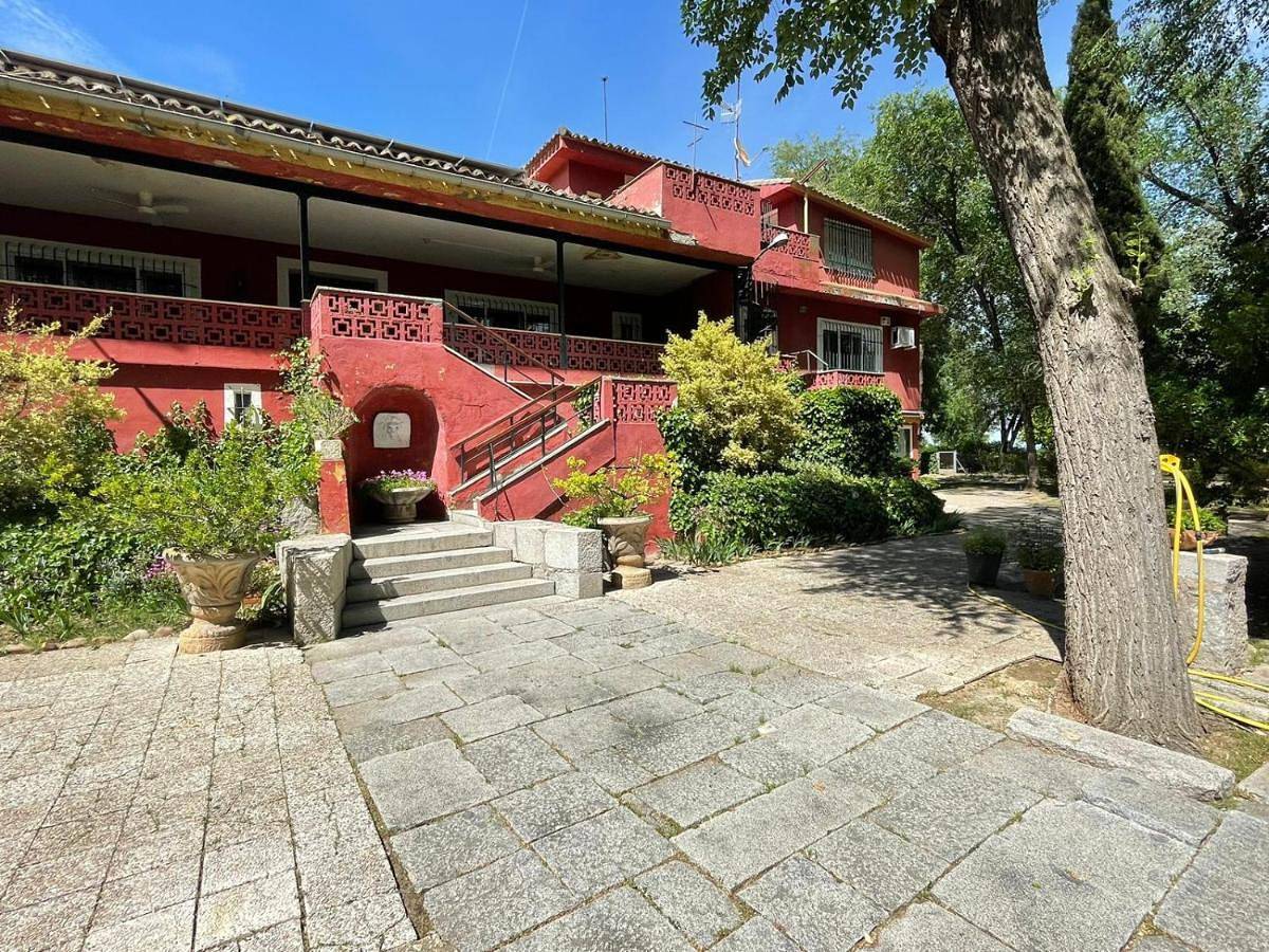 Five-Bedroom House in Torrejón de Ardoz, Provincia de Madrid