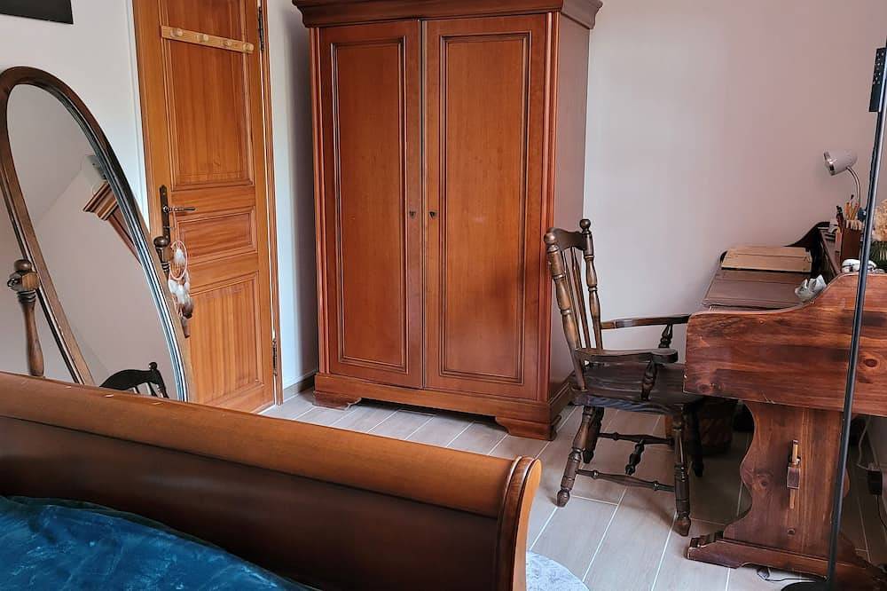 Apartamento entero, Apartment 87 m2, 3 bedrooms, enclosed garden in Les Ulis, Essonne