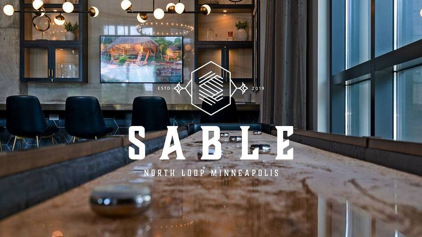 Vacation rental for 4 people, with yard and balcony in Twin Cities