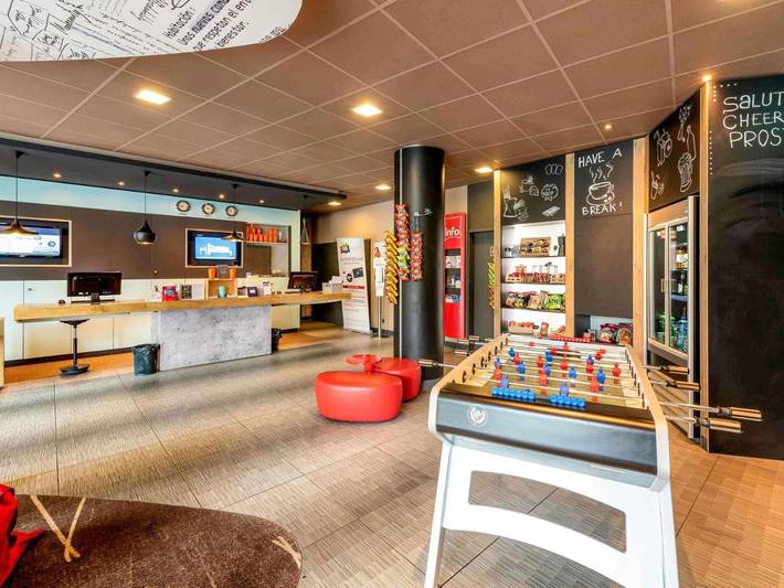 Hotel für 4 Personen, mit Terrasse und Ausblick in Bern - 2