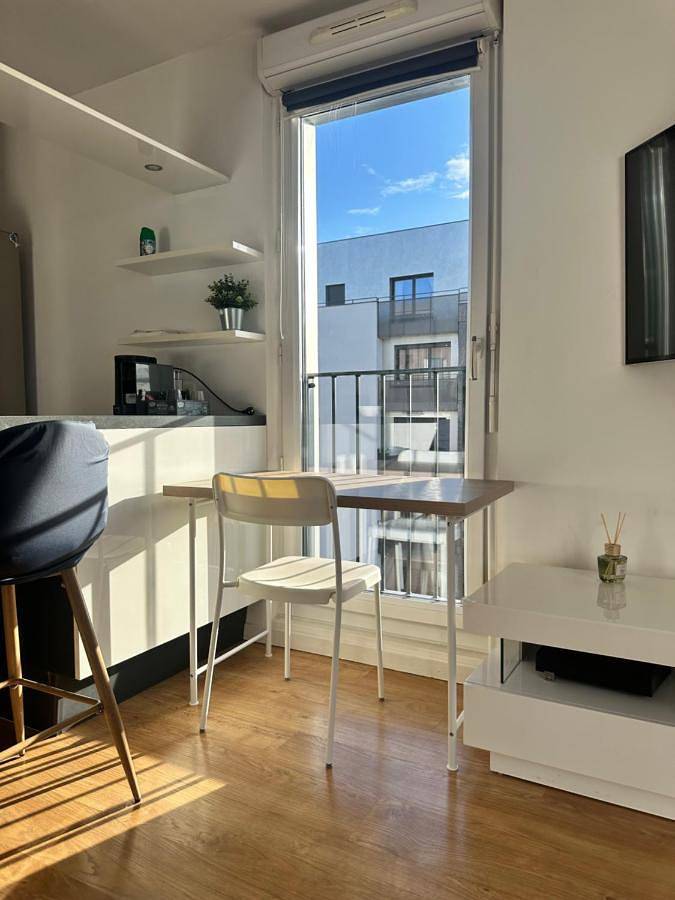 Gîte pour 5 personnes, avec Balcon et Vue à Fresnes - 3