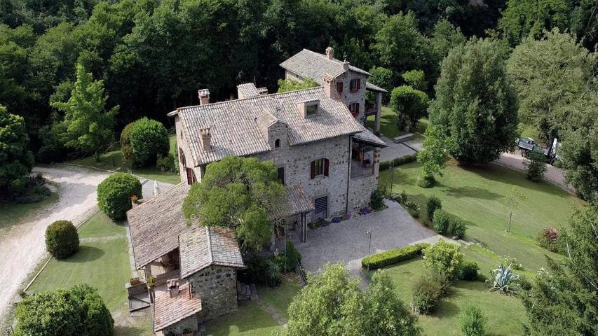 Chalet para 6 personas, con piscina y jacuzzi además de jardín y terraza - 1