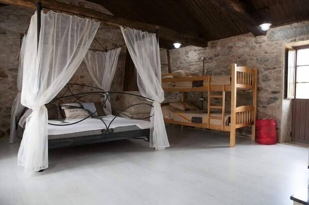 Casa do Vinculeiro für 4 Personen in A Baña, Costa de Galicia