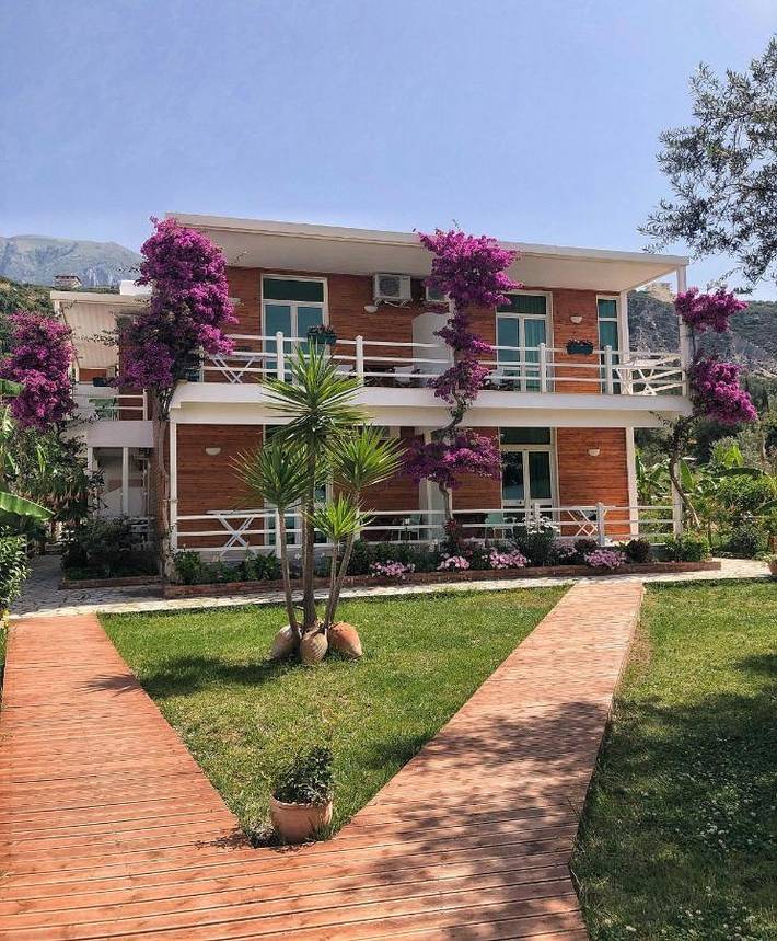 Hôtel pour 3 personnes, avec jardin ainsi que balcon et vue