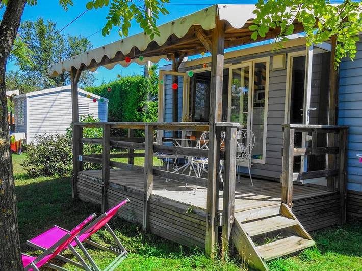 Mobil home pour 4 personnes, avec bassin pour enfant, animaux acceptés à Labeaume - 2