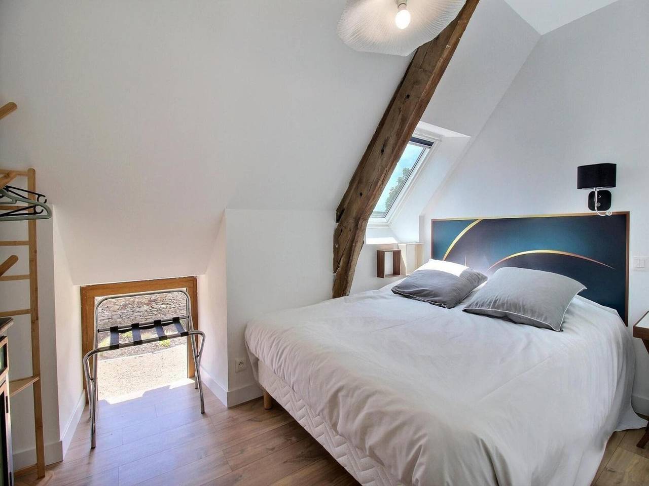 Elegantes Ferienhaus in Neulliac für 15 Personen in Neulliac, Pontivy und Umgebung