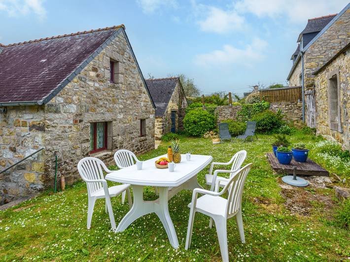 Ferienhaus für 4 Personen, mit Terrasse und Garten in Crozon