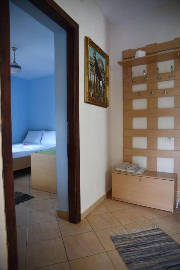 Landhaus für 15 Personen, mit Balkon und Ausblick in Albanien - 3