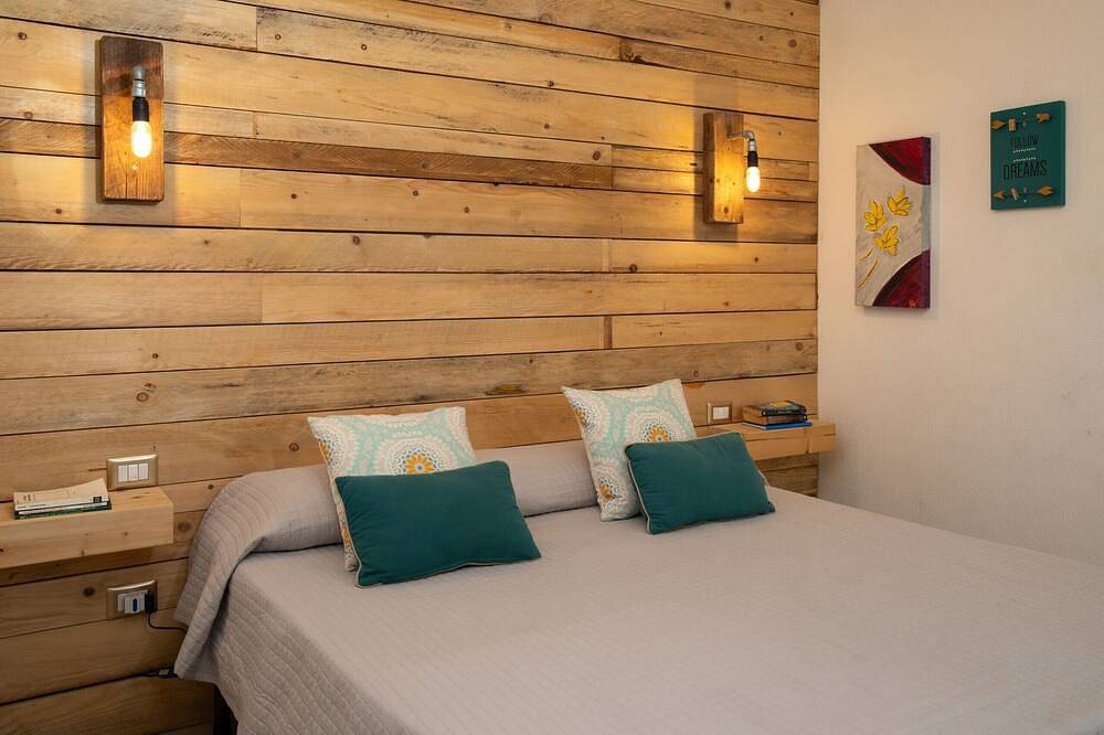 Iknos Suites by Wonderful Italy - Sunflower in Terranoa/Olbia, Olbia