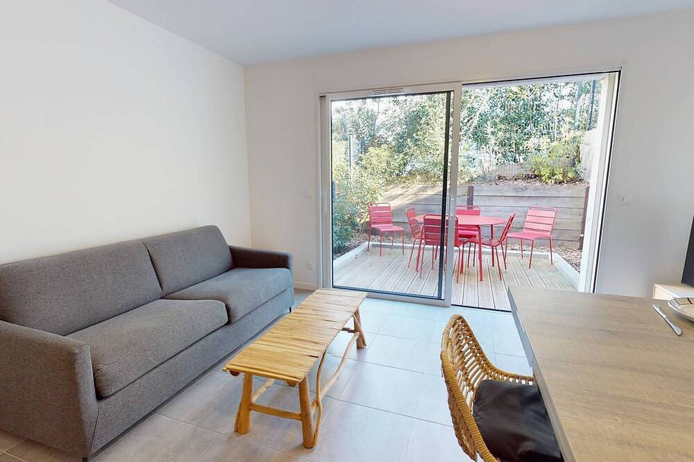 Entire apartment, Quiet apartment in the heart of downtown in Lake Hossegor, Hossegor