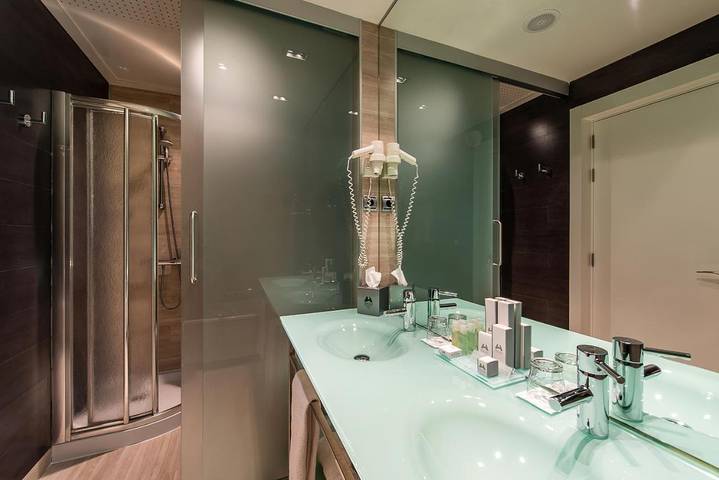 Hôtel pour 2 personnes, avec terrasse et vue à Saragosse - 3