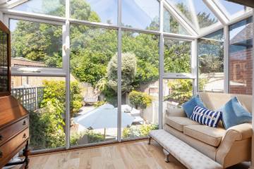 Cottage for 8 People in Windsor, Windsor and Maidenhead, Photo 3