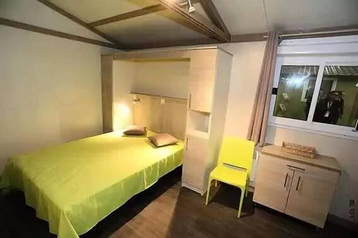 Gîte pour 2 personnes, avec terrasse et piscine, animaux acceptés à Saint-Léger-de-Fougeret - 3