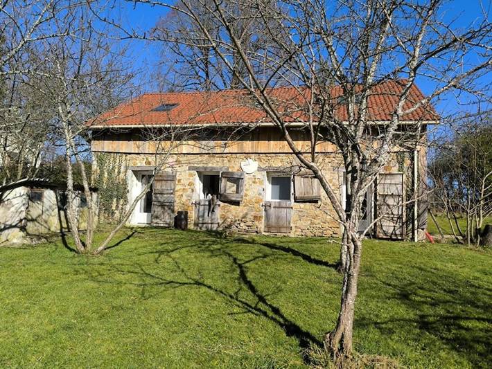 Location de vacances pour 3 personnes, avec jardin et terrasse à Saint-Vitte-sur-Briance - 4