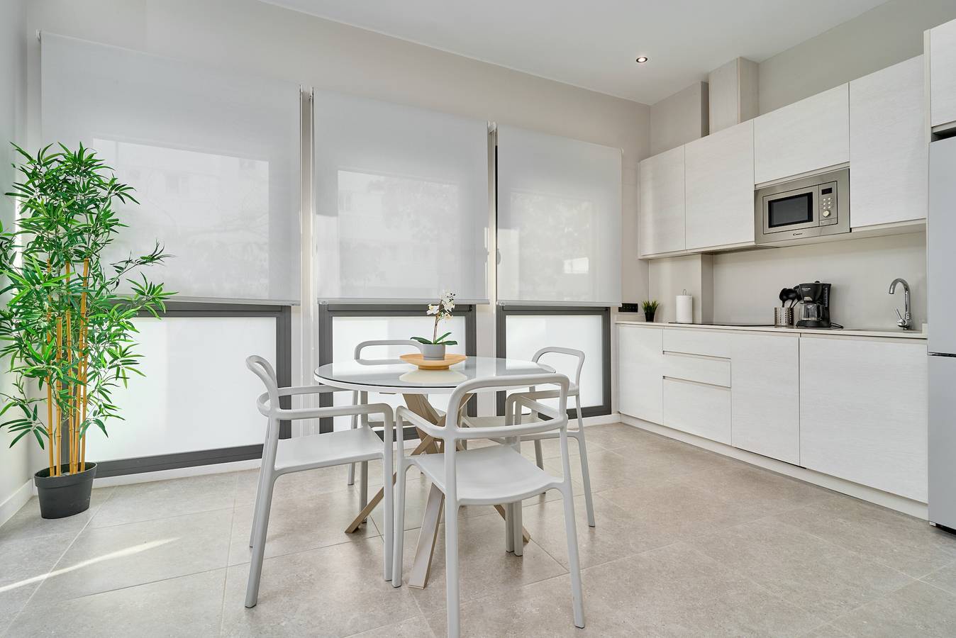 Apartamento entero, Apartamento '1 Dorm Orión' con piscina compartida, Wi-Fi y aire acondicionado in Torre del Mar, Costa del Sol