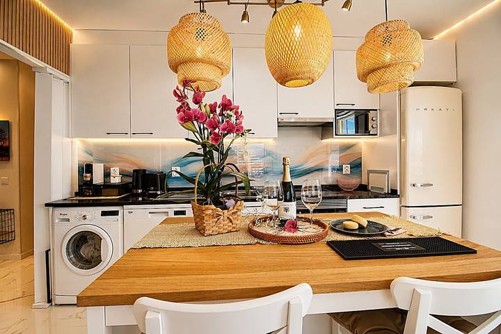 Ferienwohnung für 6 Personen, mit Kinderpool und Balkon in Portimão