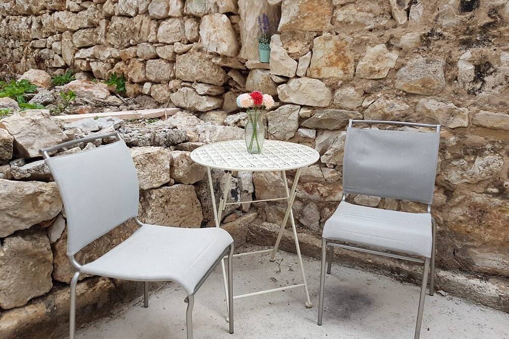 Ganze Wohnung, Apartments Bepi- Apartment Ema in Komiza, Vis