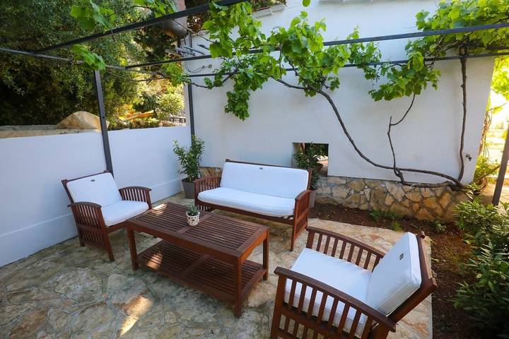 Ferienwohnung für 3 Personen, mit Balkon/Terrasse, mit Haustier in Premantura