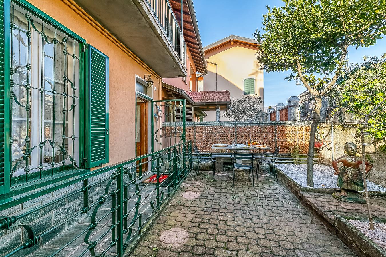 Ganze Wohnung, Butterfly Apartment in Luino, Comune di Luino