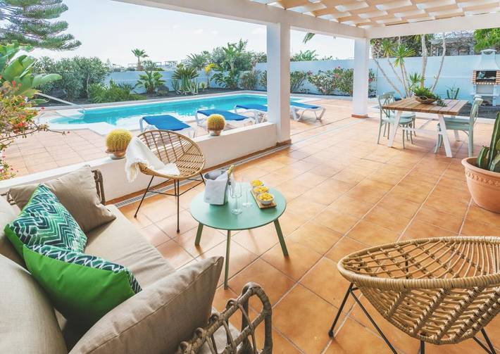 Villa for 4 people, with garden and pool in Lanzarote