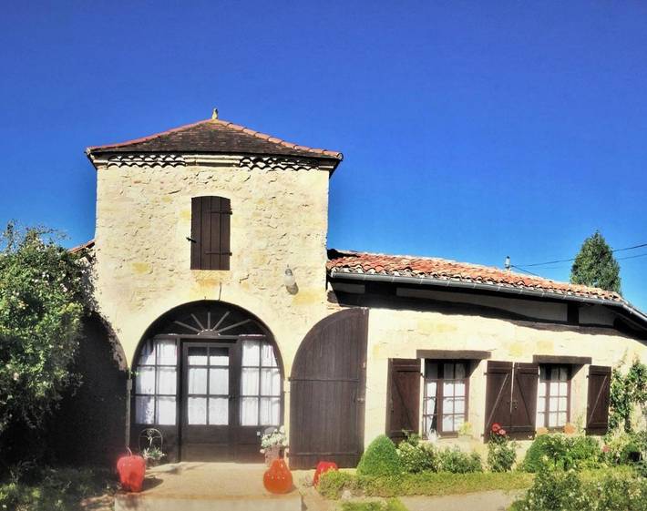 Maison de vacances pour 9 personnes, avec Terrasse et Jardin ainsi que Piscine et Vue