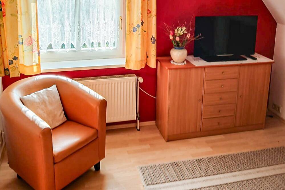 Ganze Wohnung, Romantische Ferienwohnungen im Altbauernhaus - Ferienwohnung klein in Groß Mohrdorf, Stralsund Umland