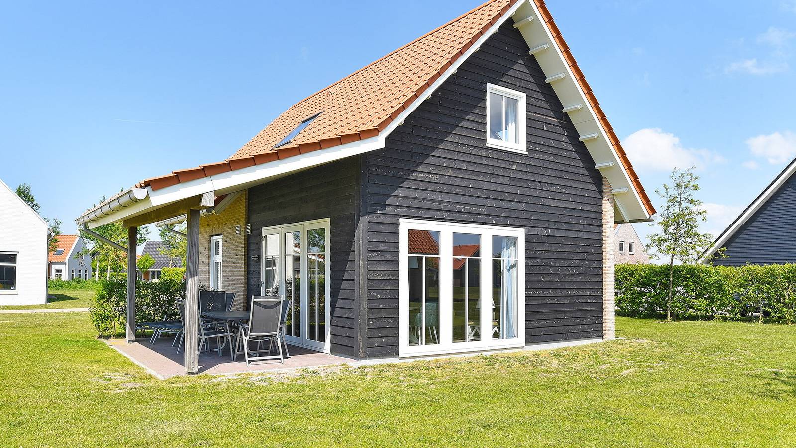 Dormio Strand Resort Nieuwvliet-Bad — Schoondijke Extra Luxe in Nieuwvliet, Zeeuwse Kust