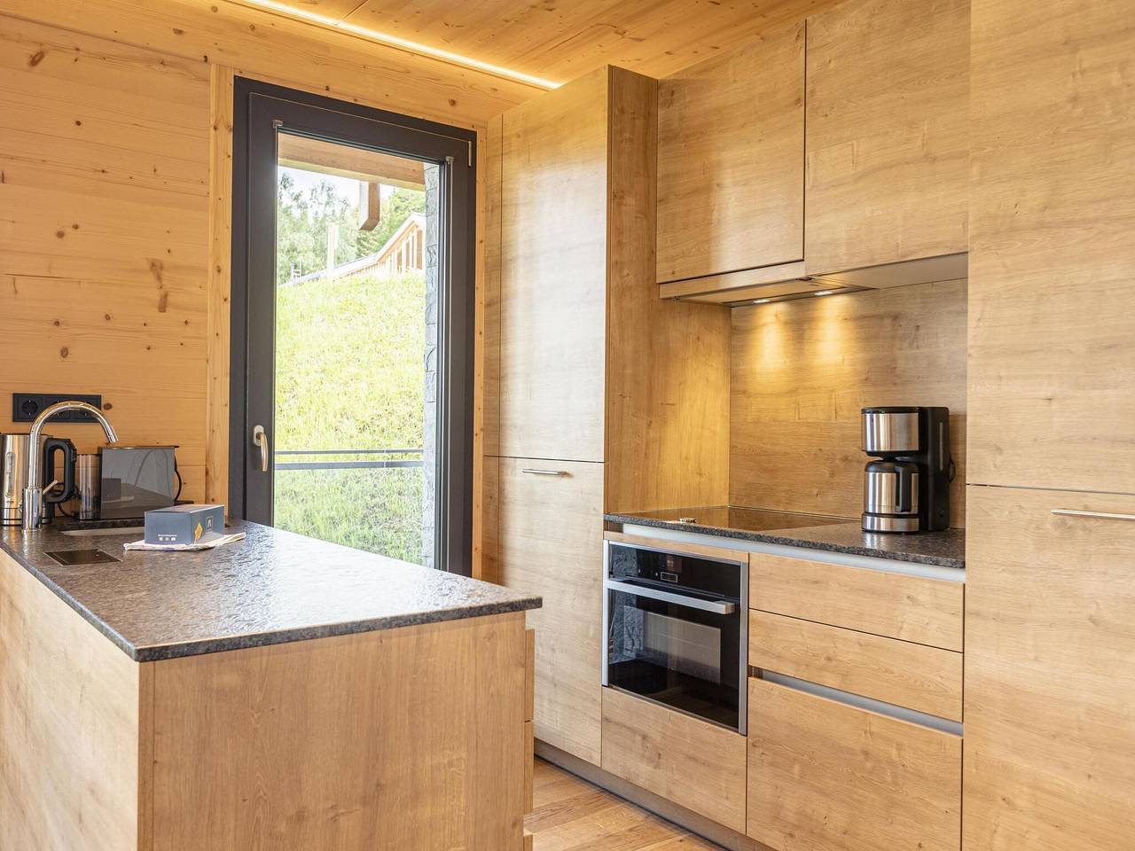 Ganze Wohnung, Premium-Apartment mit Sauna in Haus, Schladming-Dachstein