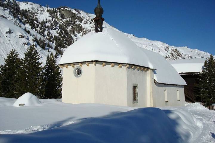 Hütte für 6 Personen, mit Balkon in Riederalp