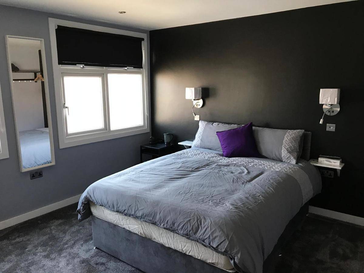 Double Room with Private Bathroom in Liverpool, Merseyside