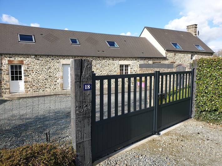 Gîte pour 5 personnes, avec terrasse et jardin à Blainville-sur-Mer