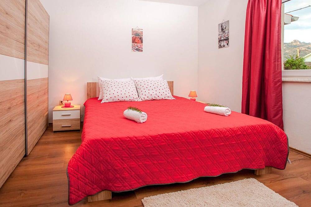 Amazing home in Seline in Starigrad, Zadar