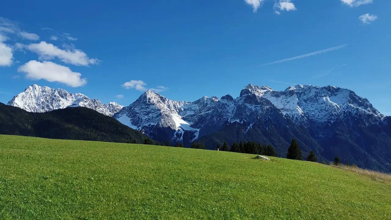 Ganze Ferienwohnung, Ferienwohnung für 2 Personen (30 m²) in Mittenwald in Mittenwald, Bayerische Alpen