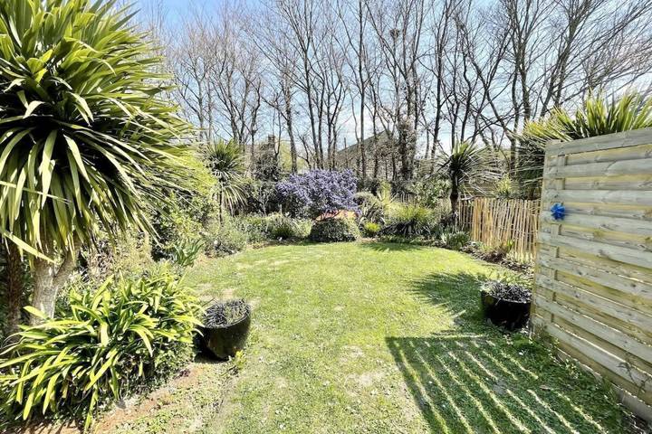 Location de vacances pour 4 personnes, avec jardin et balcon, adapté aux familles dans Plage de Port Fontaine-Lomener - 4