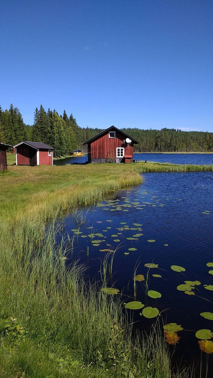 Urlaub im Herzen von Bergslagen an einem kleinen See in Ljusnarsberg, Örebro und Umgebung