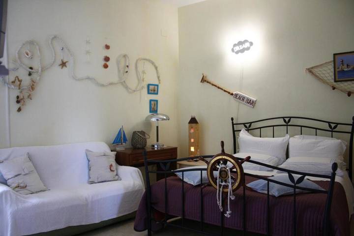 Chambre d’hôte pour 3 personnes, avec terrasse et jardin à Noci - 4