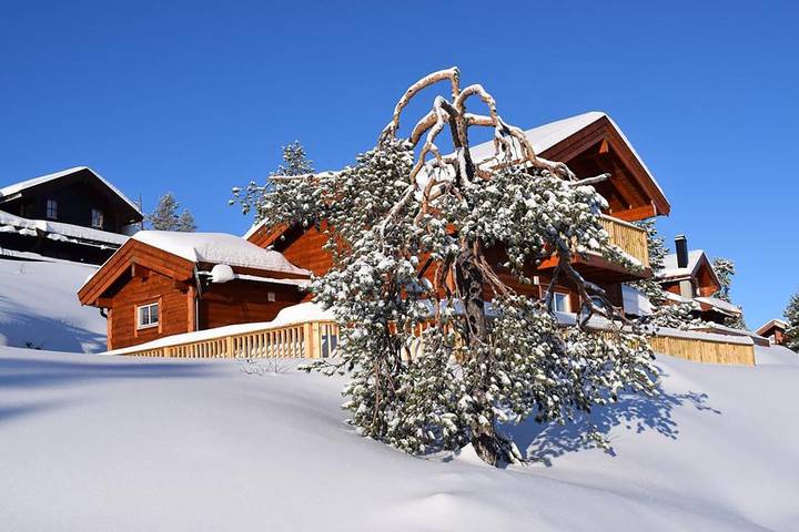 Feriehus for 7 personer, Balkong og Terrasse i tillegg til Hage og Sauna i Vrådal