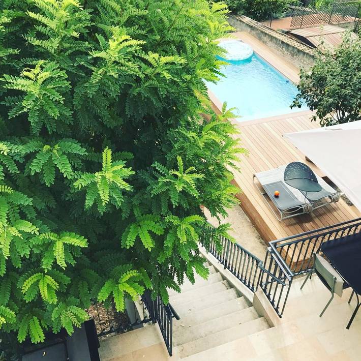 Maison d’hôte pour 3 personnes, avec piscine ainsi que jardin et vue
