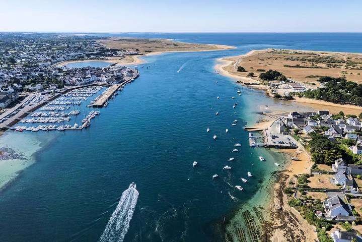 Camping pour 4 personnes, avec piscine et terrasse, animaux acceptés dans le Morbihan - 3