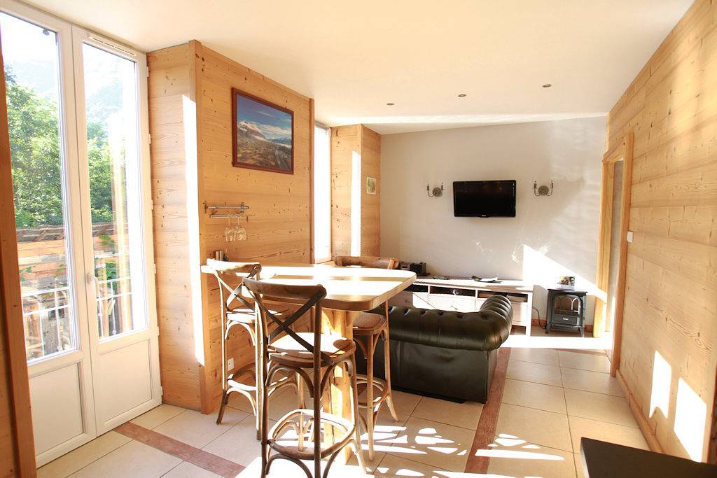 Appartement entier, Gîte Au Fil de l'Eau in Saint-Pierre-d'Albigny, Région de Chambéry