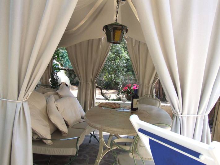 Ganze Wohnung, 'Camelia' mit Terrasse in Marina di Castagneto Carducci, Castagneto Carducci